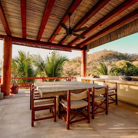 Dream Villa With Private Beach And Catering Сиуатанехо Экстерьер фото