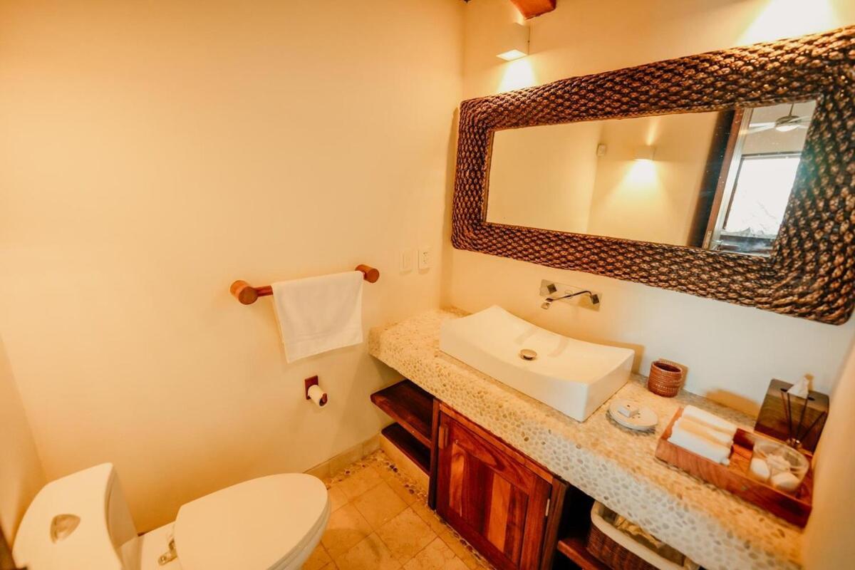 Dream Villa With Private Beach And Catering Сиуатанехо Экстерьер фото