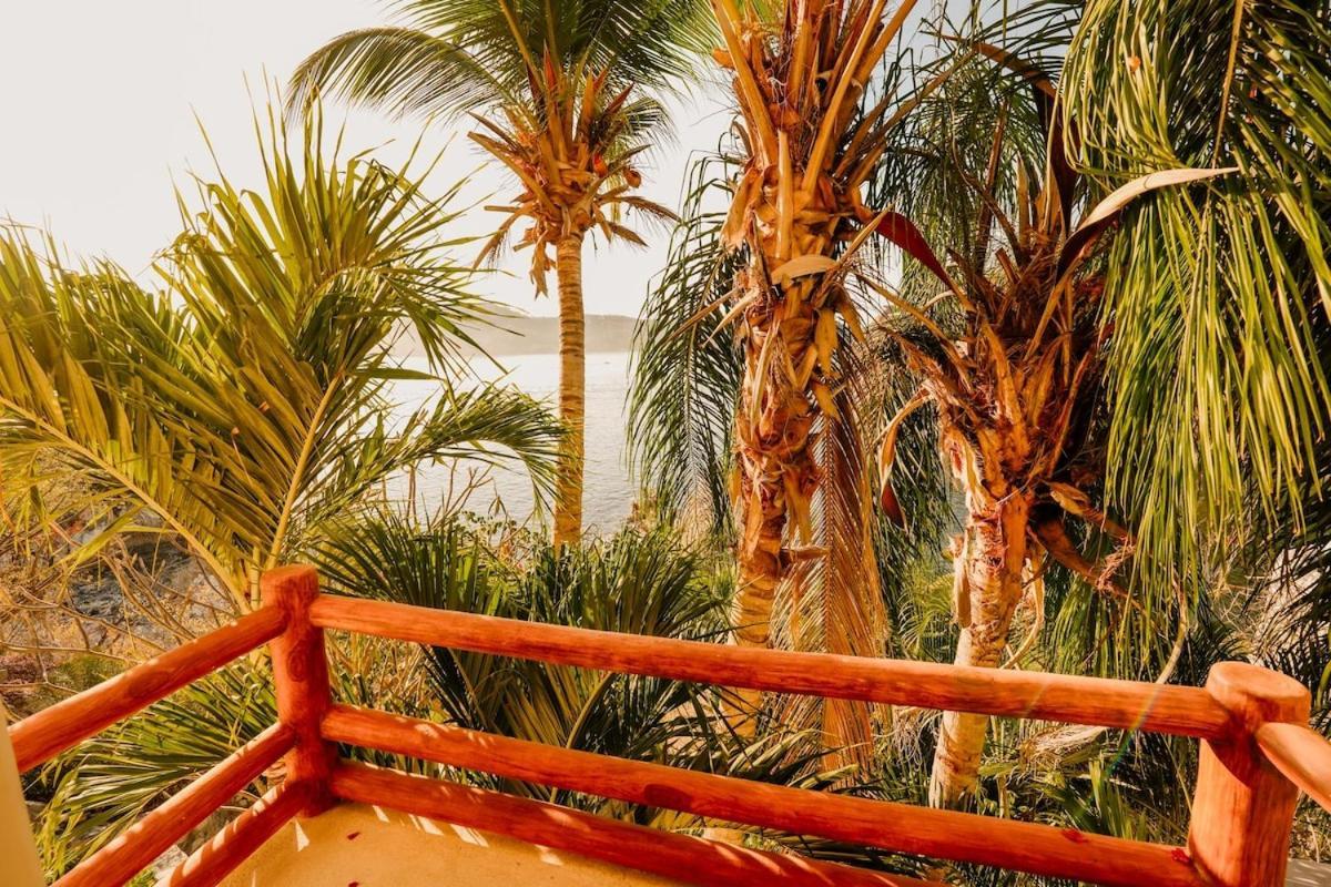 Dream Villa With Private Beach And Catering Сиуатанехо Экстерьер фото